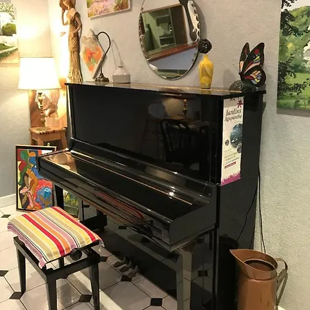 Le Cygne Hotel Gournay-en-Bray