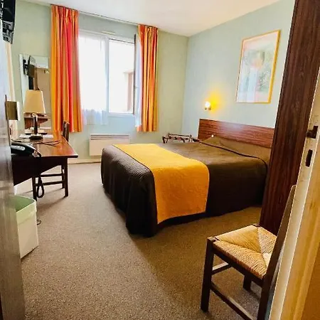 Otel Le Cygne 2*
